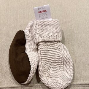 Hanna Andersson Cream and Brown Kids Moccasins